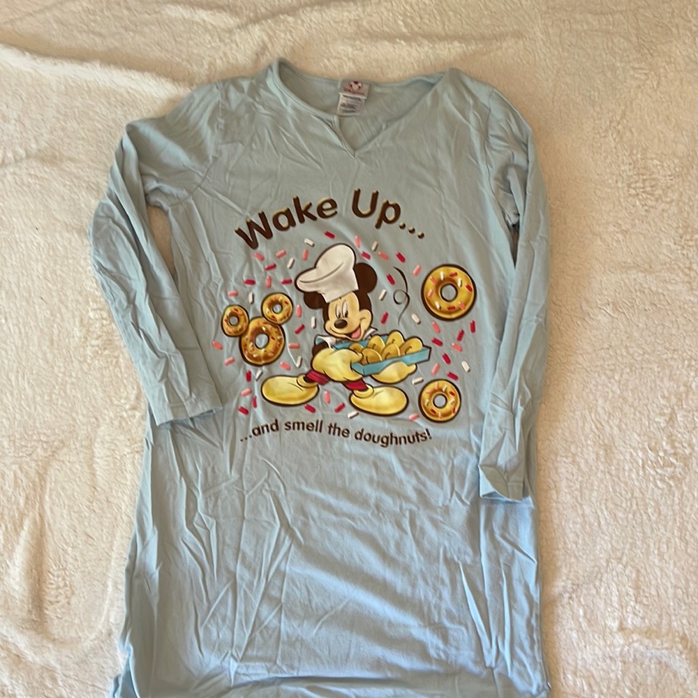 Disney night gown